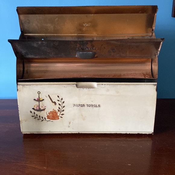 Antique Kitchen Dispenser - Picture 3 of 6